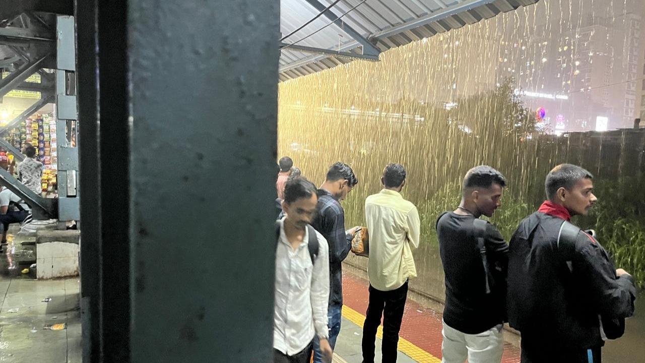 A senior railway official noted that waterlogging at the new location between Bhandup and Nahur led to the suspension of local services on the Main Line from 5:15 am. The water level on about 1.5 km long railway track crossed 6 inches between Bhandup and Nahur stations