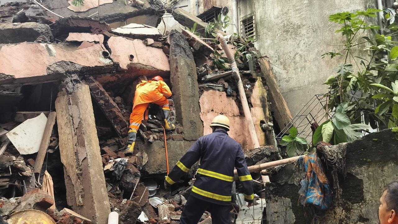 Around noon, the body of a man identified as Mohammad Miraj was recovered from the rubble. While other deceased's body was recovered around an hour later. 