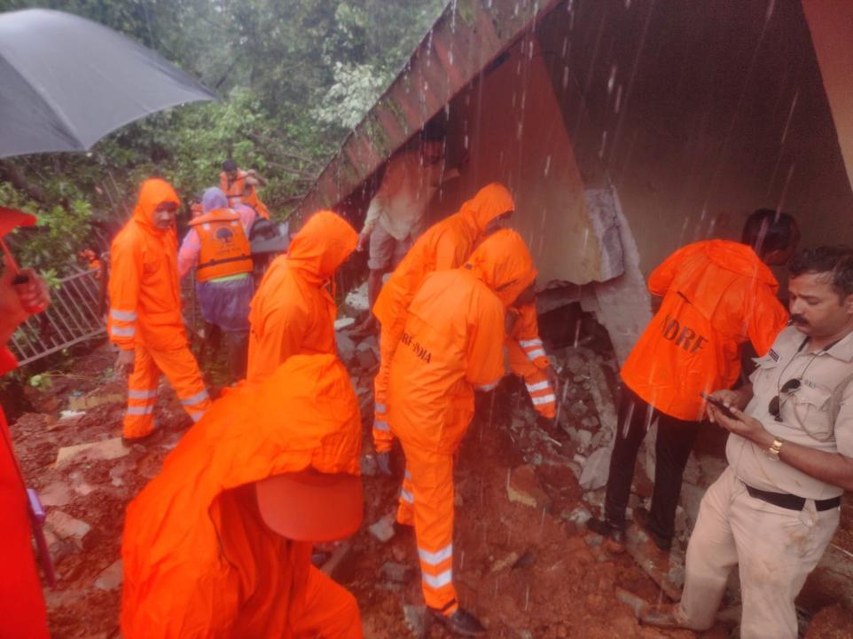 Pune rains create havoc: 1 dead in Tamhini ghat, 2 feared trapped in Lavasa landslide  