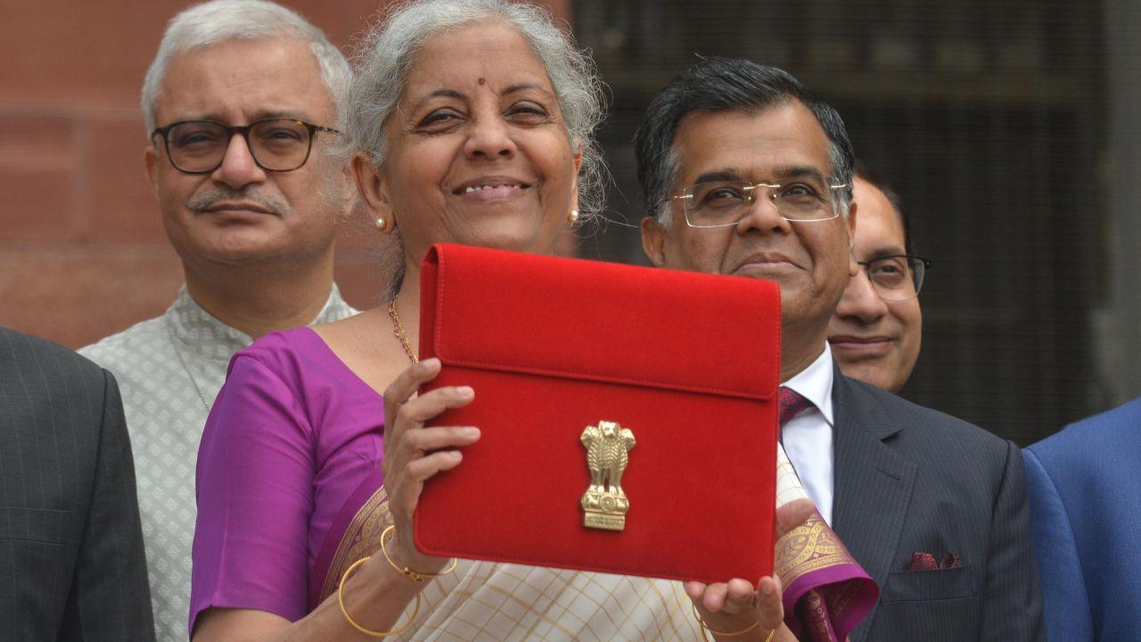 Union Budget 2024: Govt reduces customs duties on gold, silver, and electronics