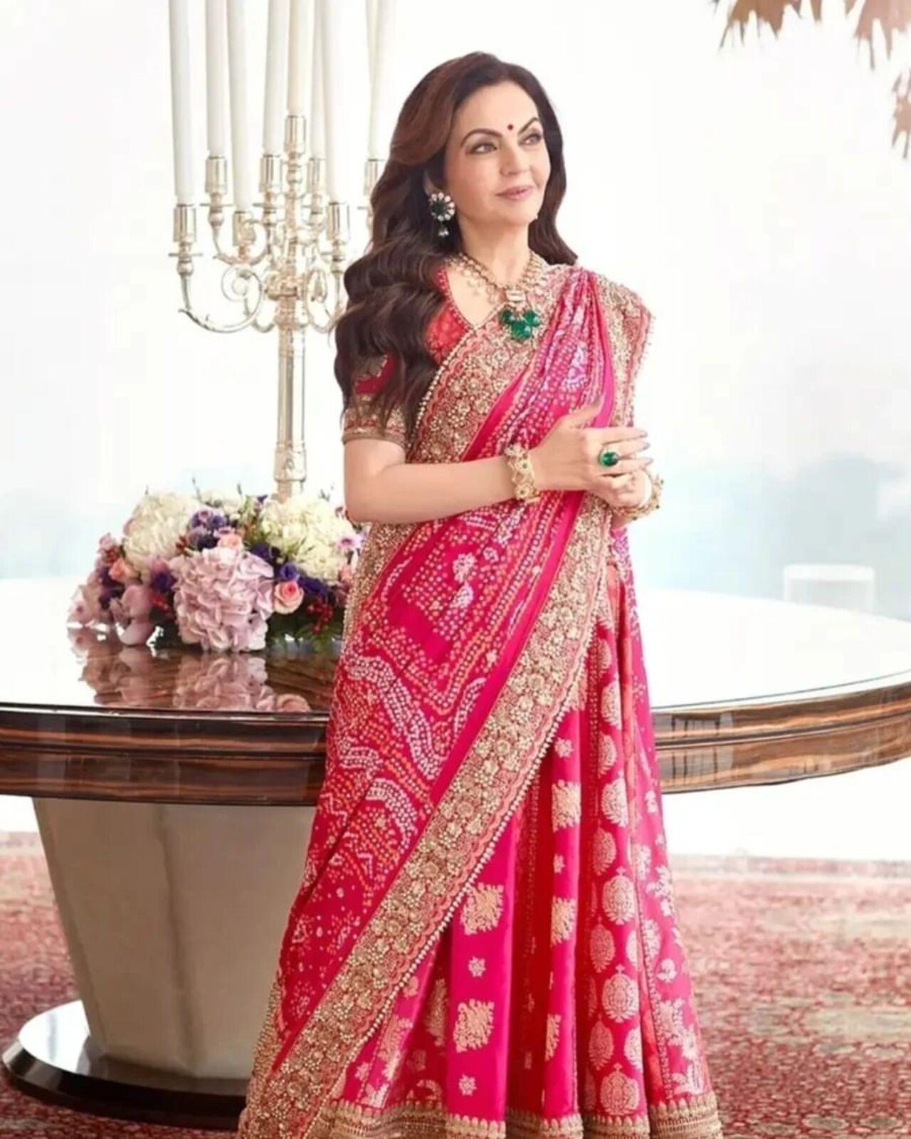 For the Mameru ceremony, Nita dazzled in a pink Sabyasachi bandhani saree. 