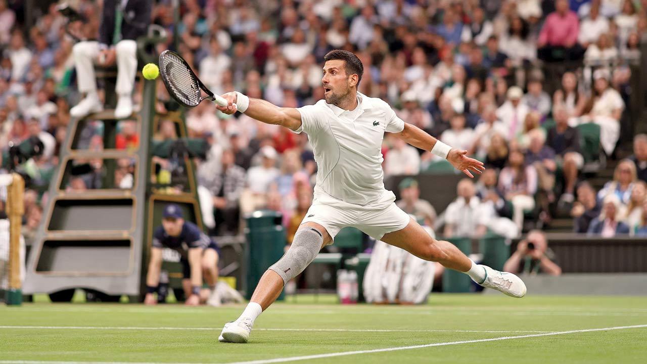 Djokovic hits back at booing fans after reaching 60th Slam quarters