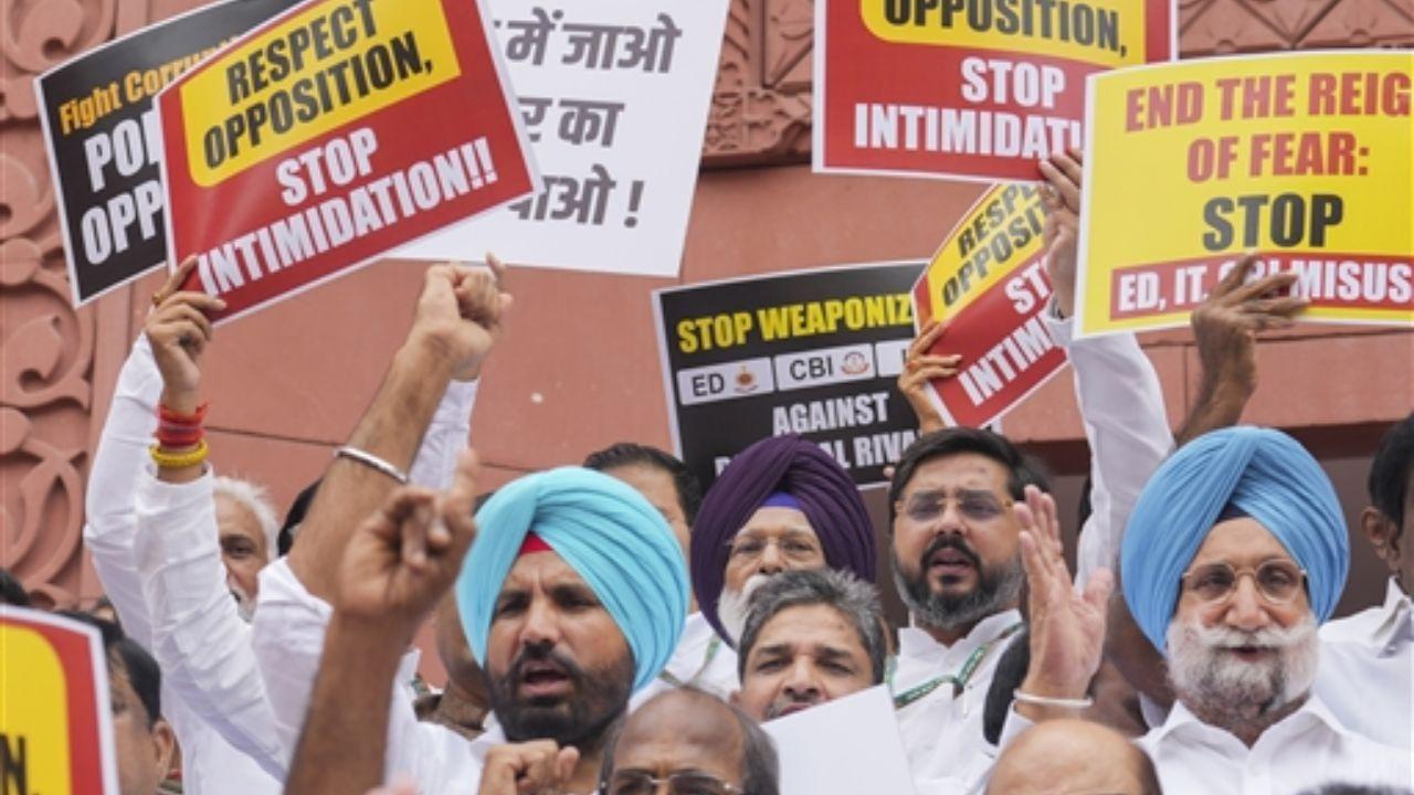 The protesting MPs were seen holding placards and posters with slogans such as “Respect Opposition, Stop Intimidation!”, “Stop misusing agencies to silence opposition”, and “End the reign of fear, stop ED, IT, CBI misuse”. These messages underscored their grievances against the government's perceived misuse of central agencies.