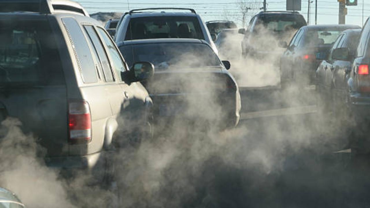Stringent policies necessary to restrict vehicular pollution: IIT Bombay study