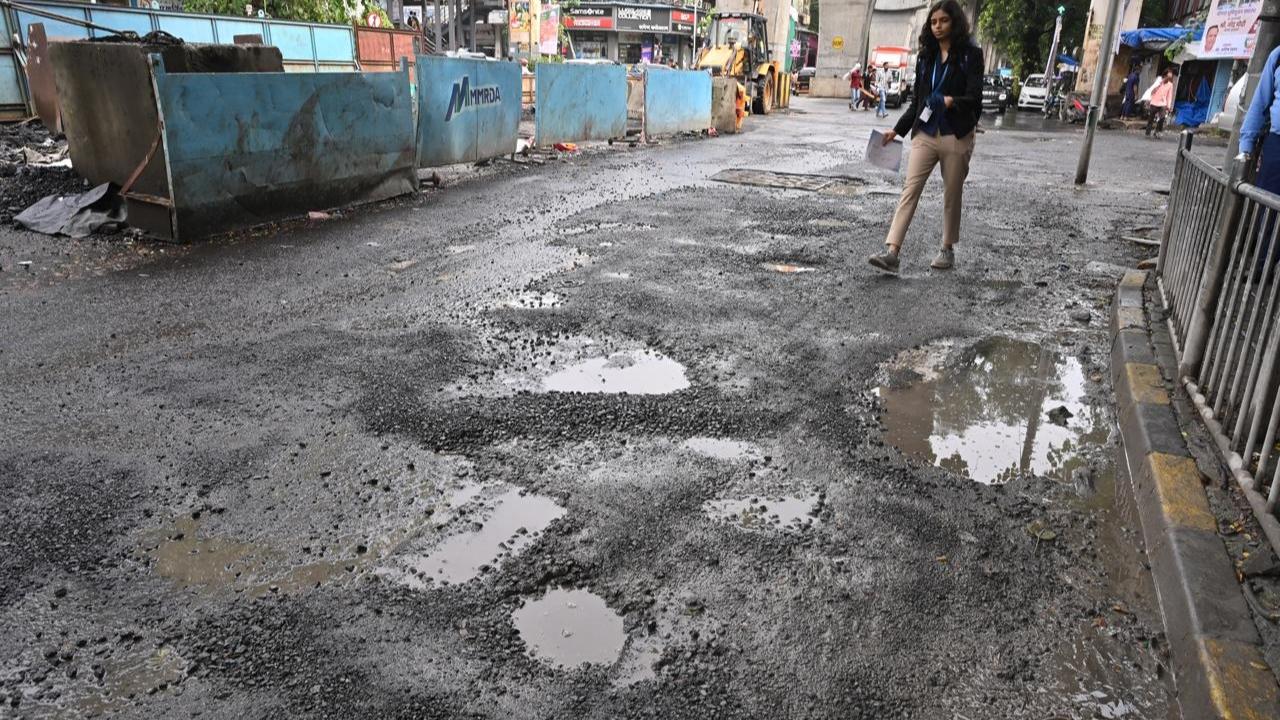 With the goal of making Mumbai pothole-free, the Brihanmumbai Municipal Corporation (BMC) has started using the 