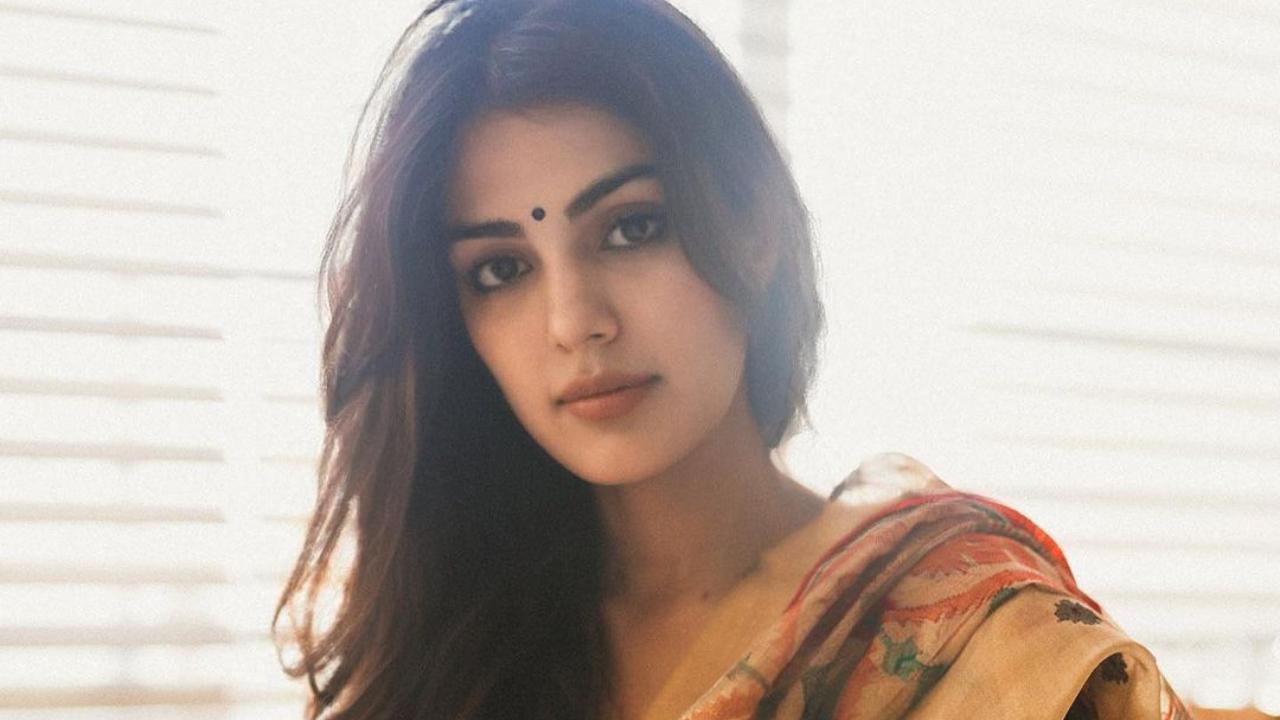 Rhea Chakraborty says she does not act in films, reveals source of income