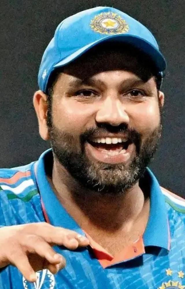 The star opening Indian pair Rohit Shram and Shikhar Dhawan hold third place on the list. In the T20I match against Ireland in June 2018, they scored 160 runs