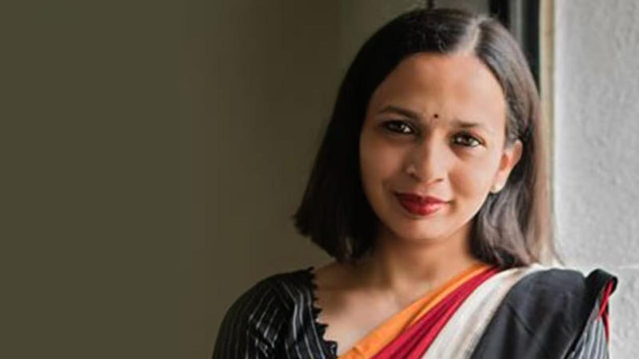 Rujuta Diwekar’s 5 food tips to ward off monsoon illnesses