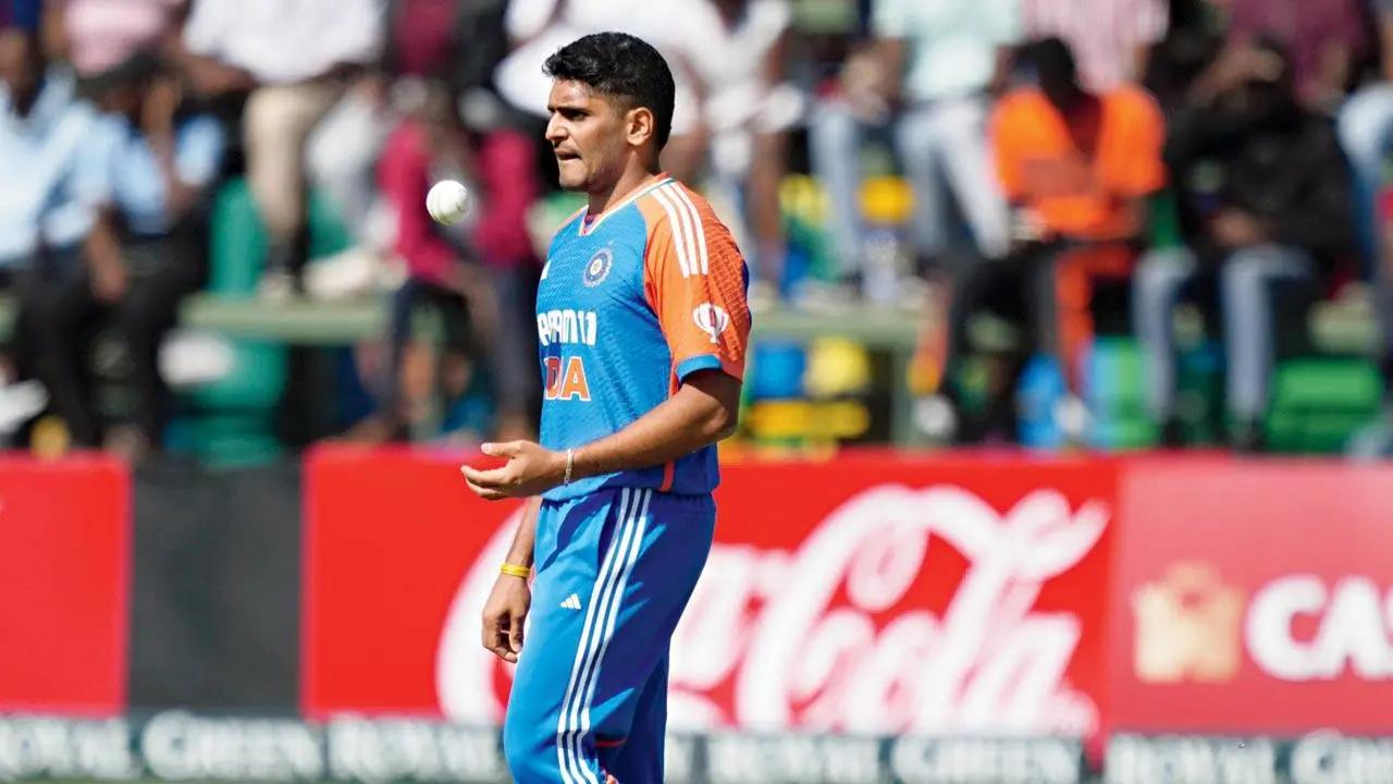 Abhishek Sharma, Washington Sundar and Tushar Deshpande registered one wicket each to their names