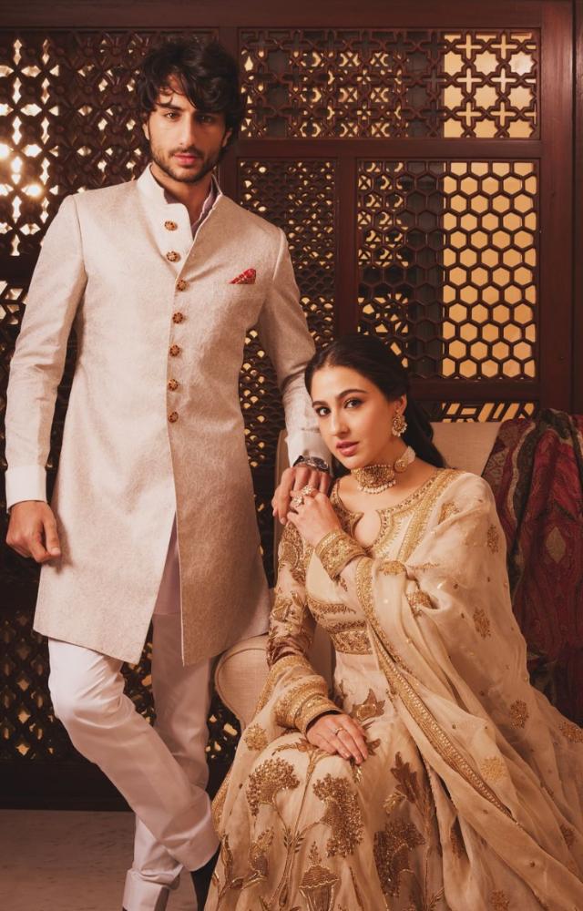 Sara Ali Khan and Ibrahim added a touch of vintage charm to the wedding celebrations