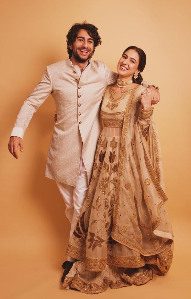 Ibrahim stunned in regal ivory bandgala jacket
