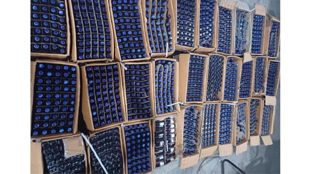 Mumbai: NCB seizes 3,000 bottles of codeine cough syrup, 3 held