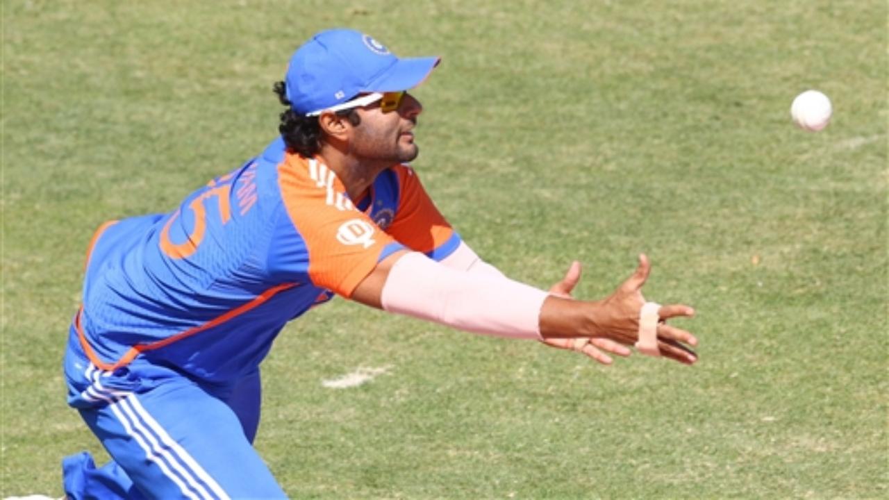 Shivam Dube from the other end, kept things tight as he bagged two wickets for 25 runs in four overs