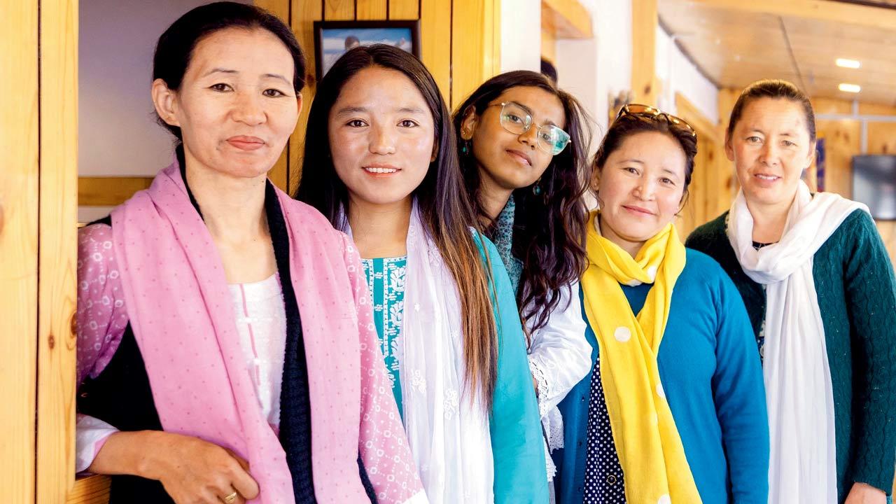 (Left to right) Lobzang Lamo, Padma Tashi and the Looms of Ladakh team