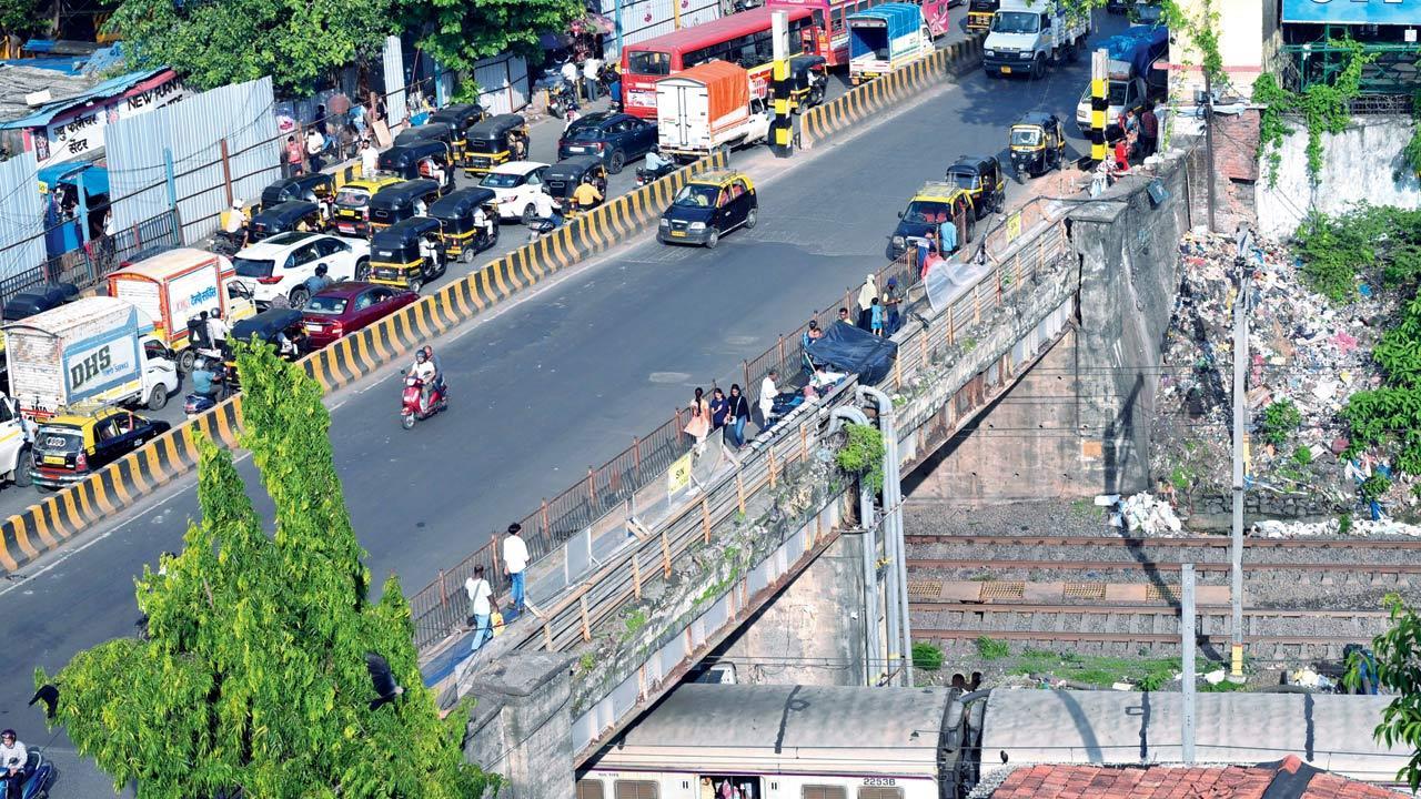 Mumbai: Seven months later, D-Day for Sion bridge