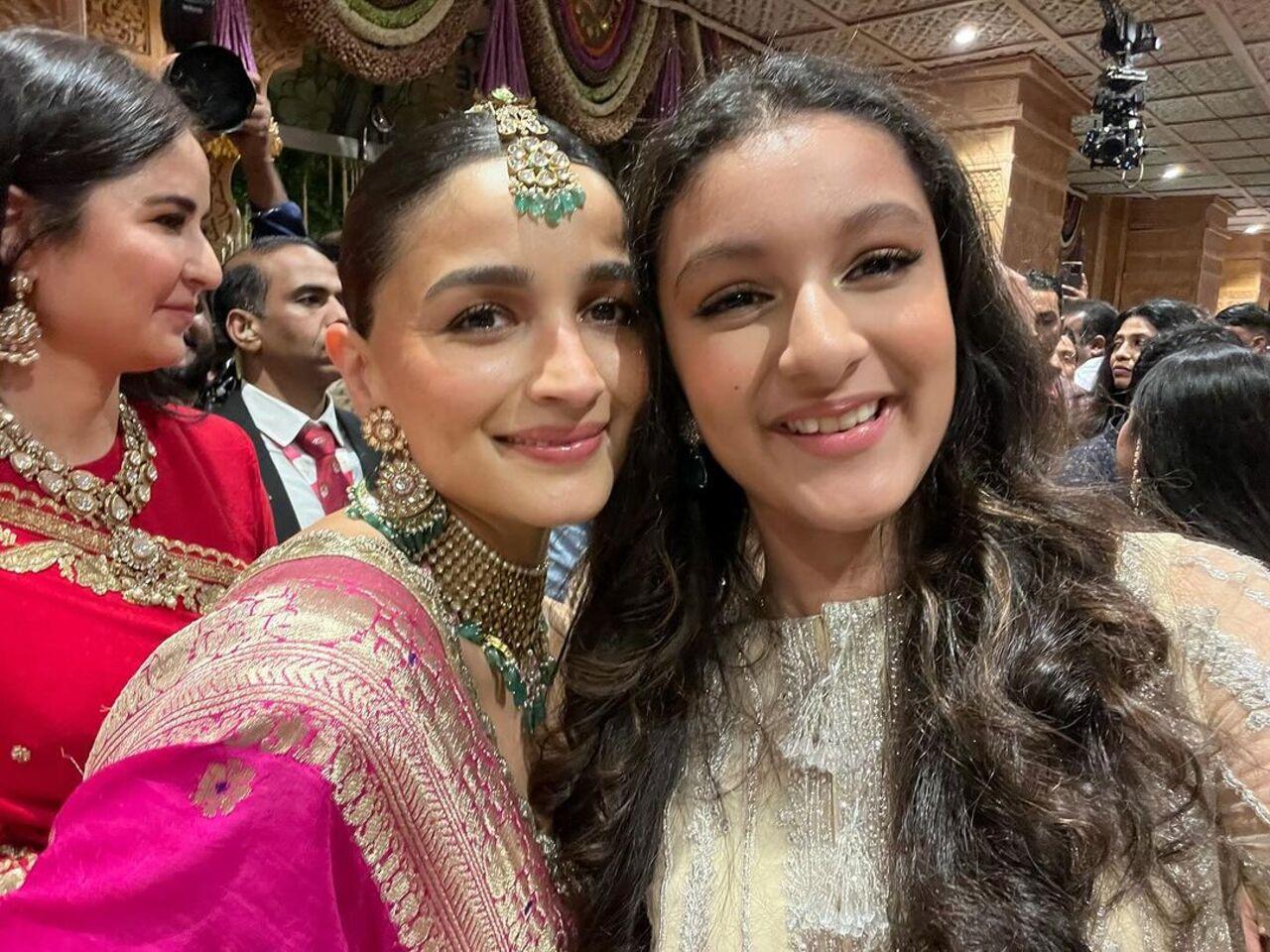 She also had her fan girl moment with Bollywood superstar Alia Bhatt. 