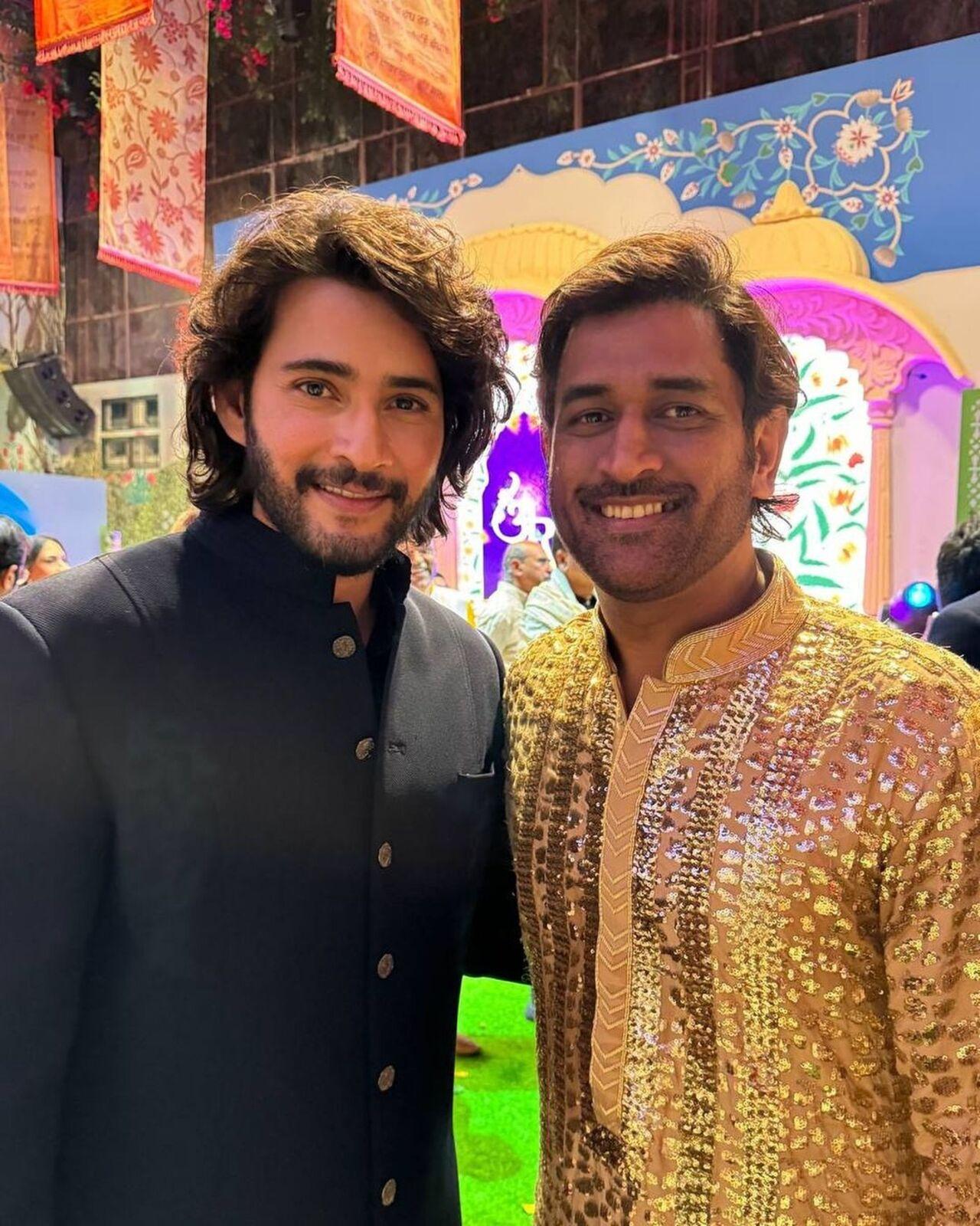 Mahesh Babu posted a picture with former Indian cricketer MS Dhoni and called him a legend