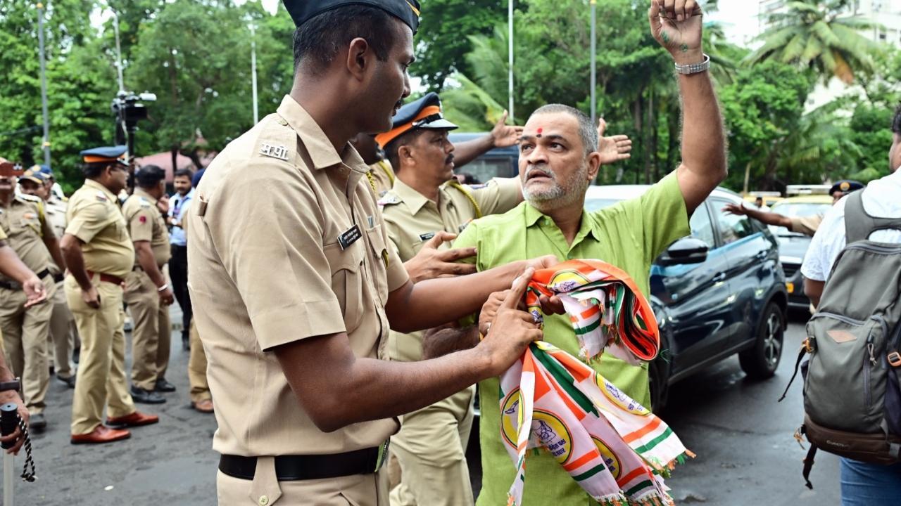 NCP (SP) protests against 'anti-Maharashtra bias' in Union Budget 2024