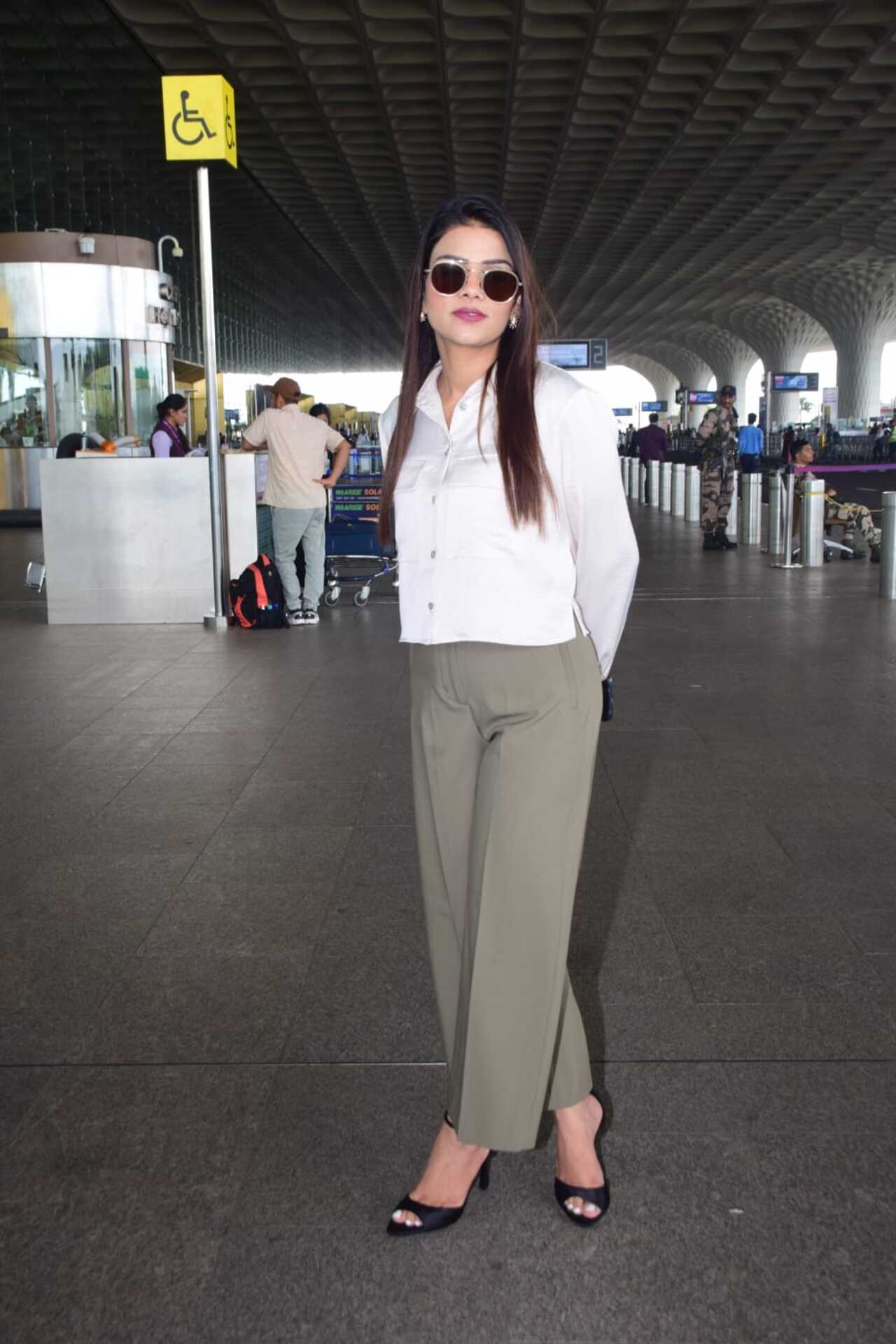 Payal Malik, who recently got eliminated from Bigg Boss OTT 3, was spotted at the Mumbai airport