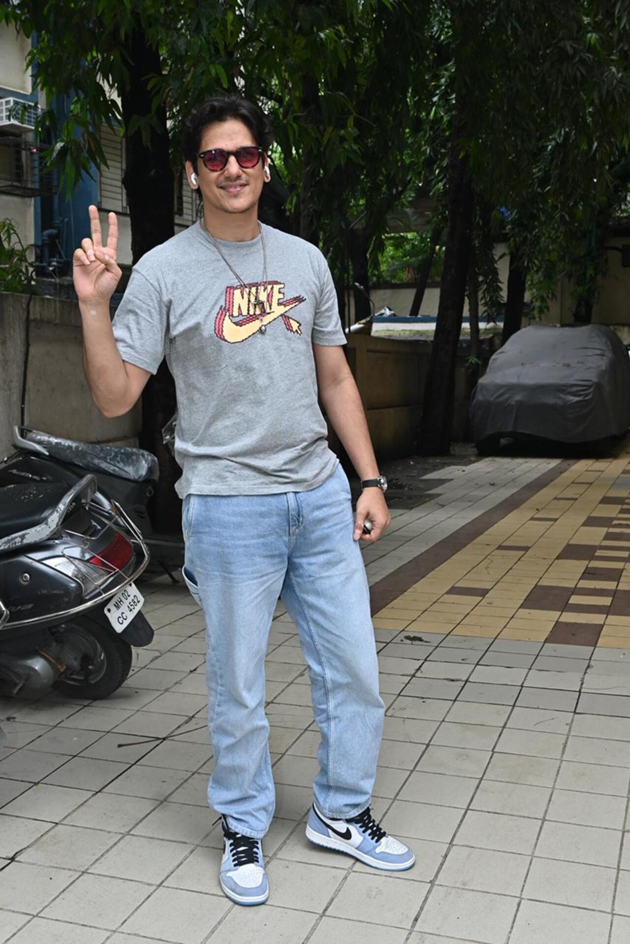 Vijay Varma was spotted in a casual t-shirt and denim jeans in the city