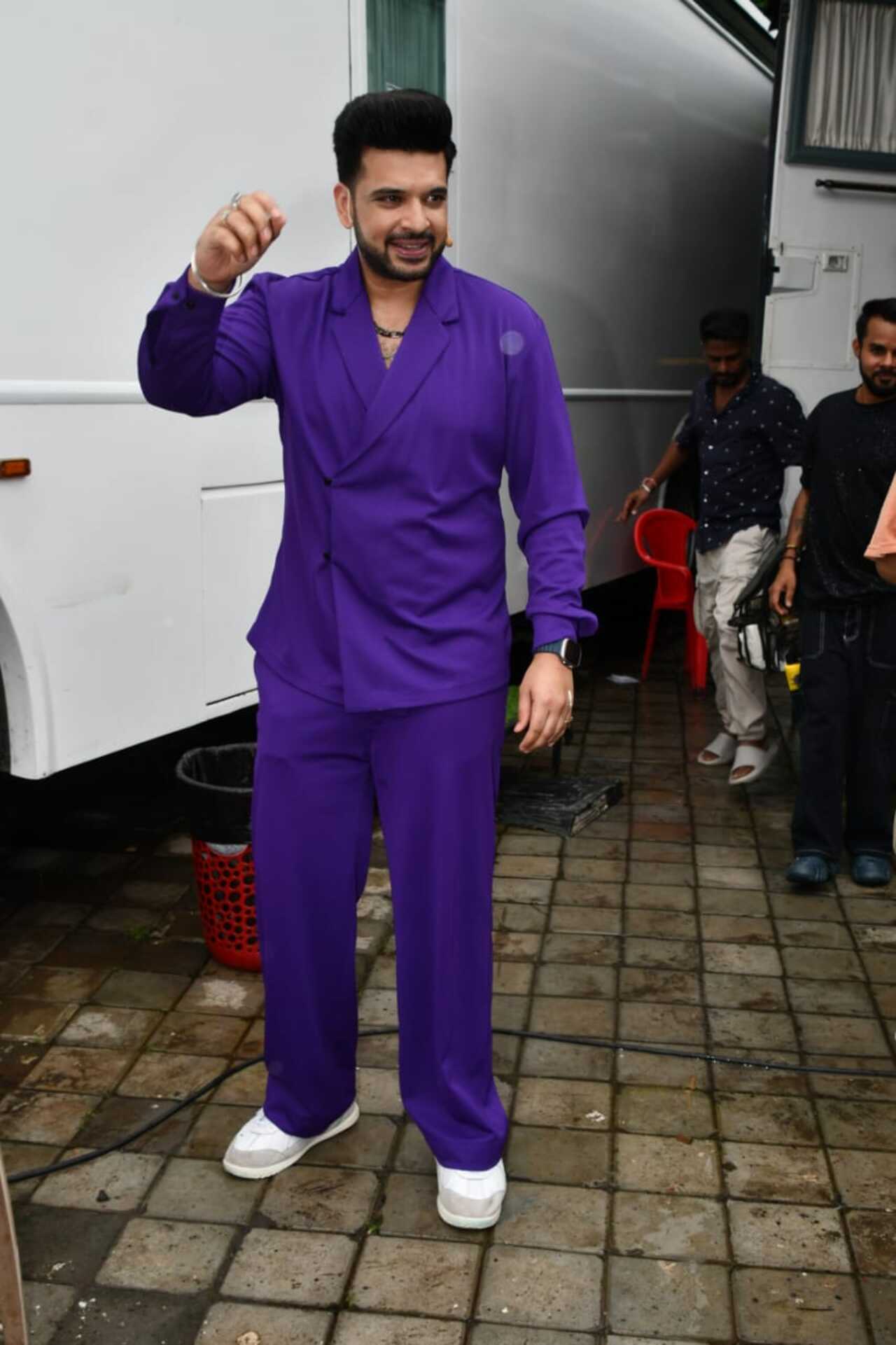 Karan Kundrra dressed in a purple suit gets ready for the shoot of 'Laughter Chefs Unlimited'