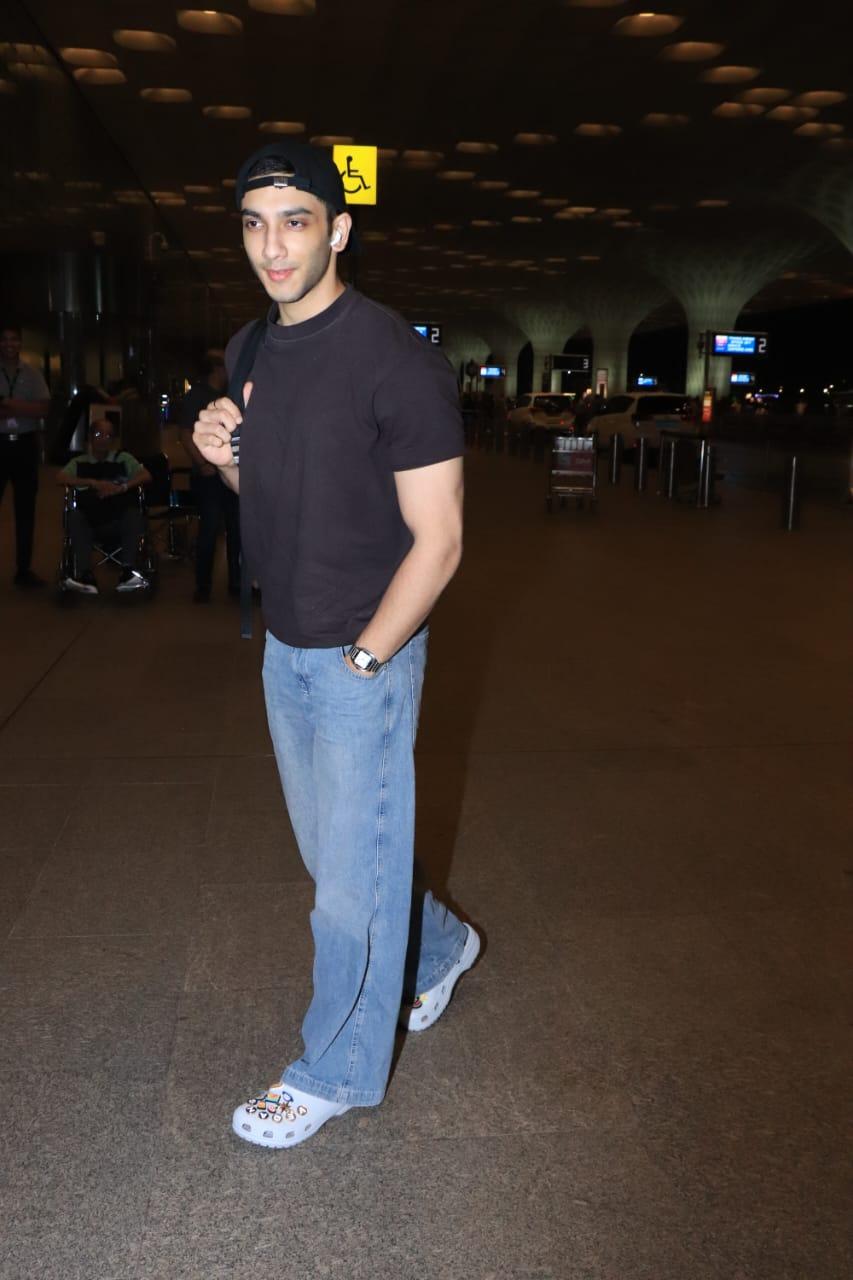 Vedang Raina was snapped and he was look super handsome