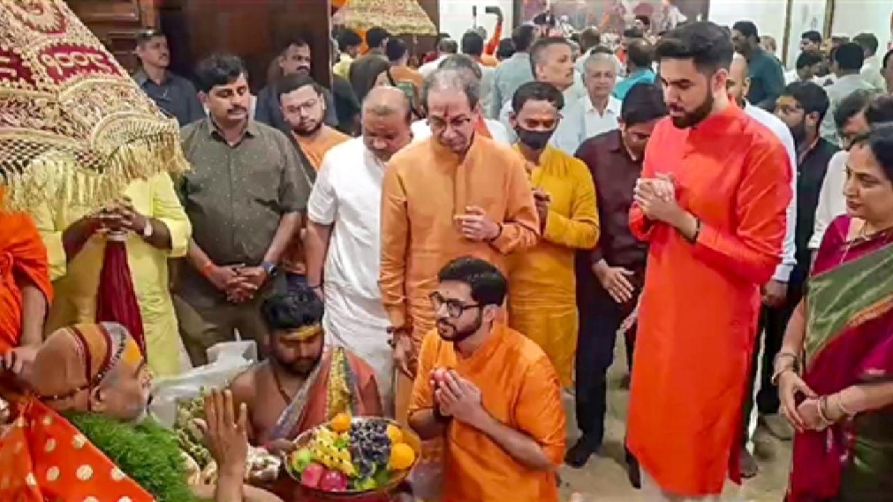 While asserting his non-involvement in politics, the Shankaracharya made it clear that his comments on betrayal stem from religious principles. He emphasized that discussing betrayal is a matter of religious morality, distancing his remarks from political affiliations and focusing on ethical considerations.