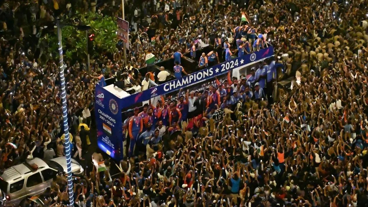 Team India victory parade: Over 60 missing phone complaints filed with Mumbai Police