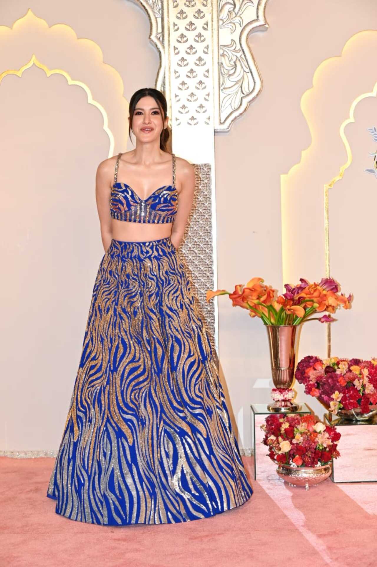 Shanaya Kapoor looks adorable in a purple lehenga. She will be performing from the groom's side