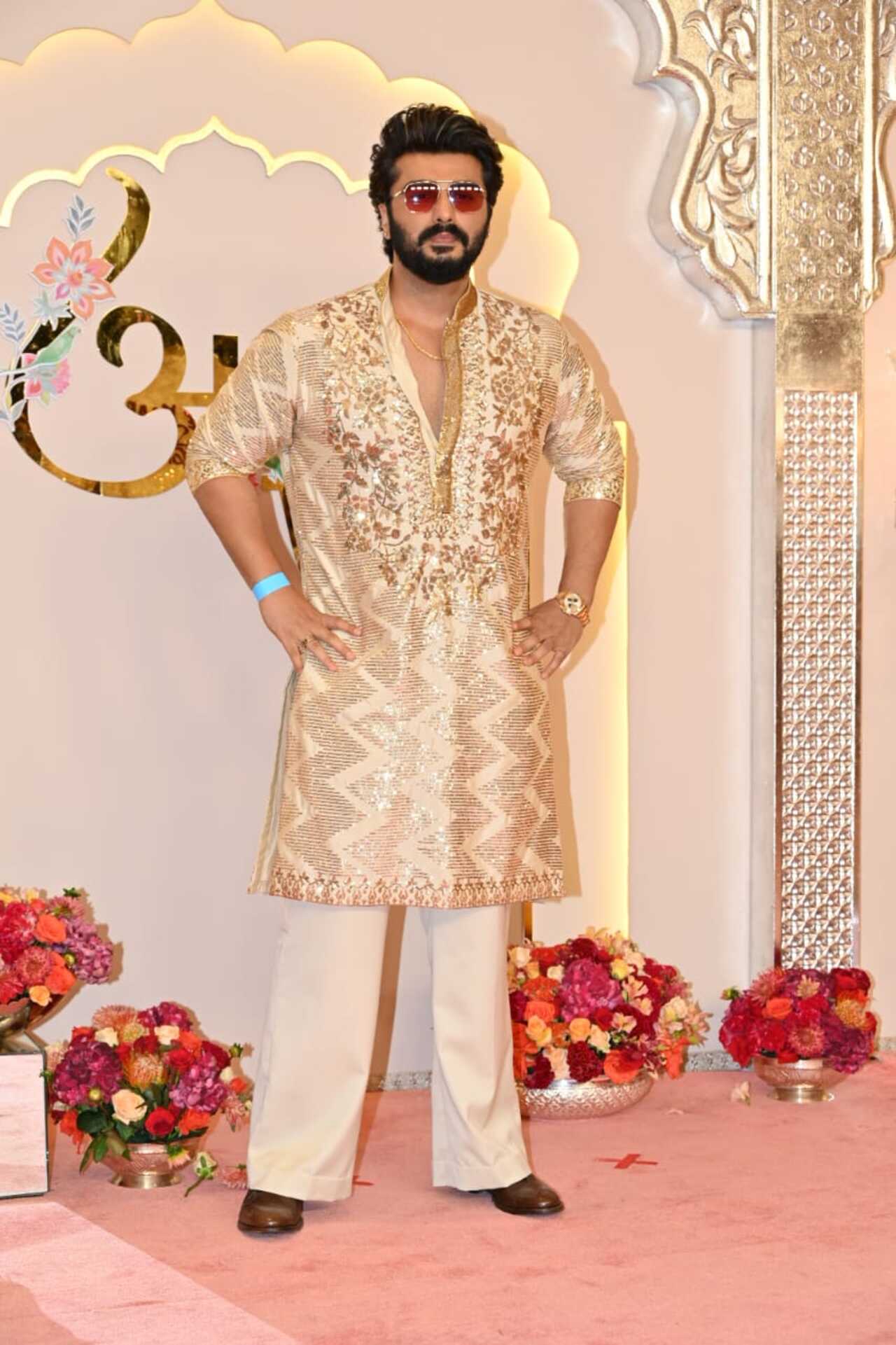 Arjun Kapoor strikes a pose on the red carpet
