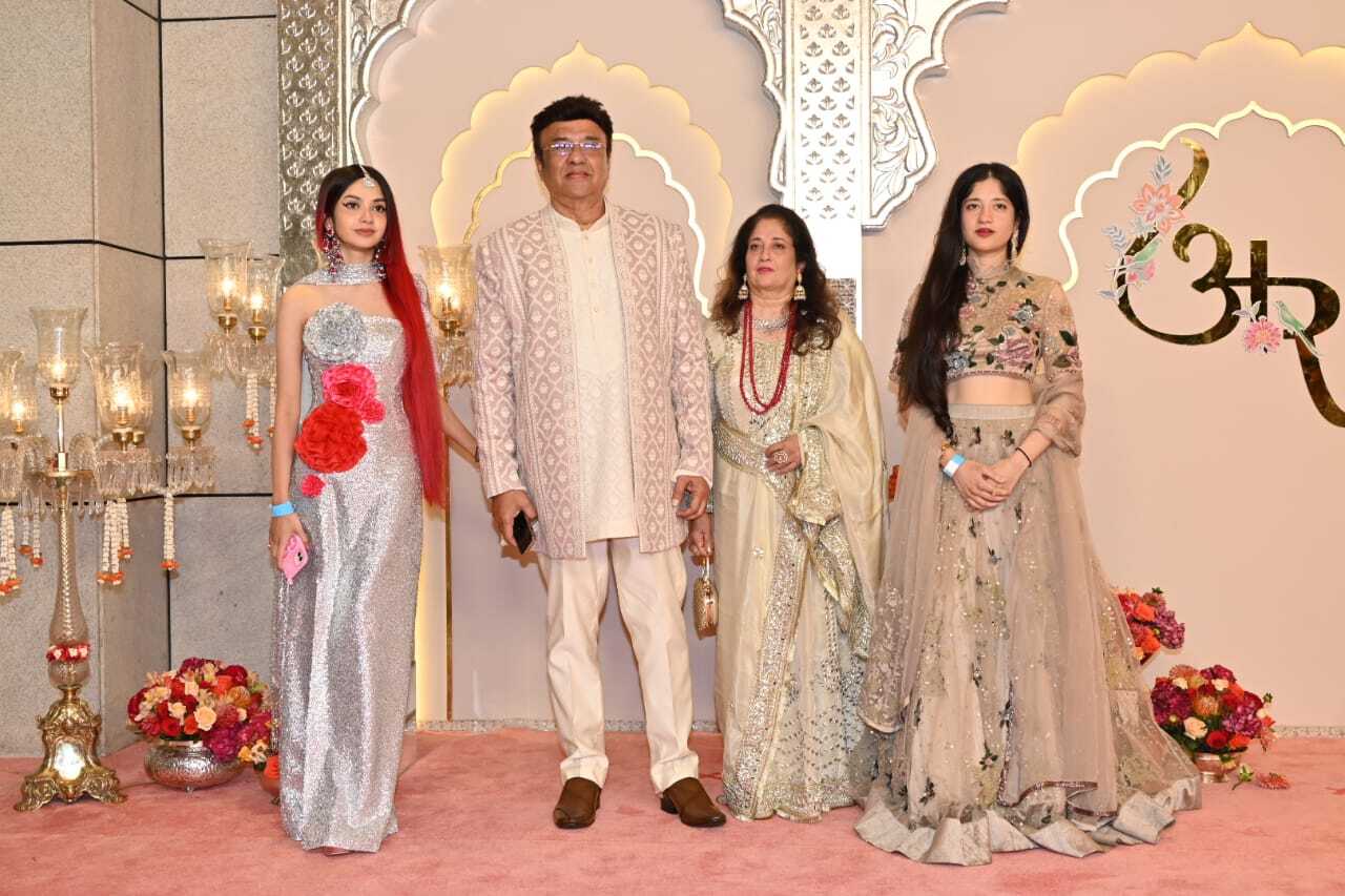 Music composer Anu Malik with his family 