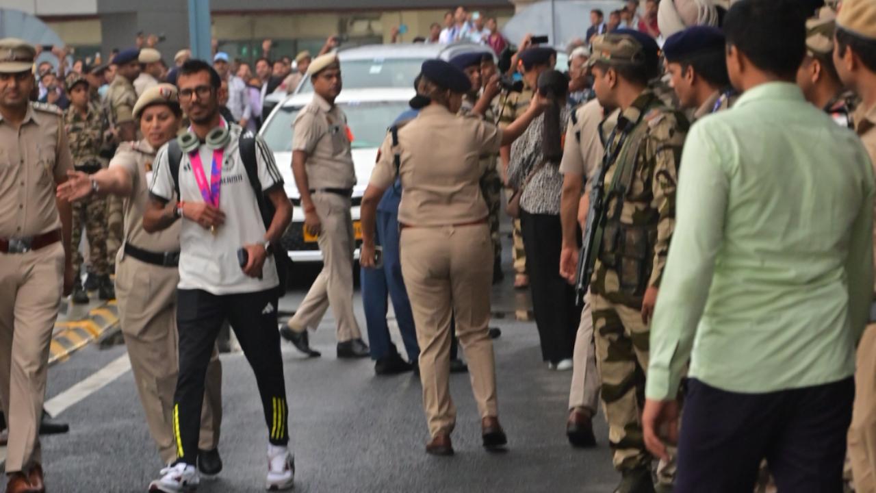 Team India's star spinner Yuzvendra Chahal was seen at the Indira Gandhi International Airport ahead of the Road Show in Mumbai