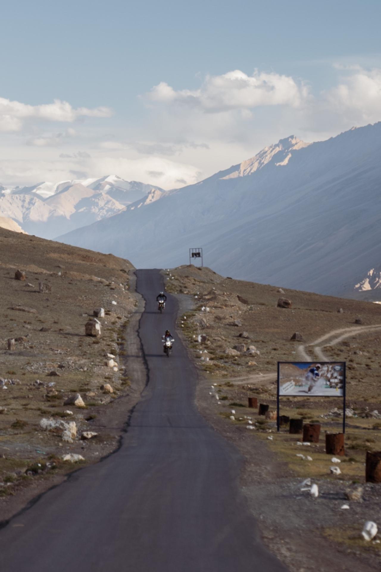 The engaging and informative series covers Amit Sadh’s experiences on his riding expedition right from soaking up the mountain sun to enjoying delicious local food.