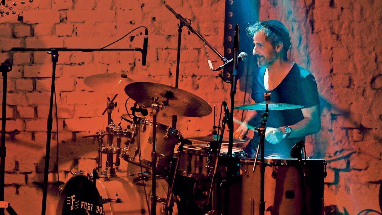  Eric Perez 