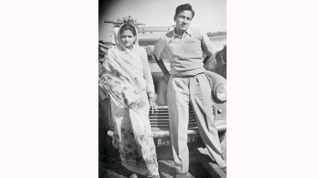Shambu Kumar and Rajkumari on their road trip honeymoon in 1955. Pic/Rajkumari Kasliwal