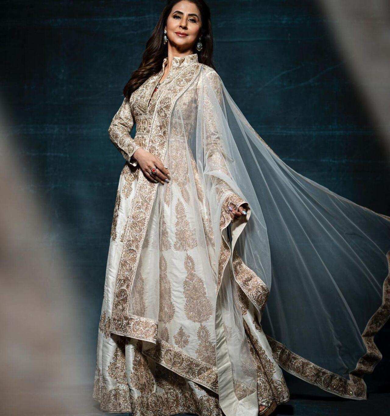 Urmila Matondkar joined politics in 2019 by shaking hands with the Indian National Congress. In the same year, she resigned from the party citing internal politics as the reason. In 2020, she joined Shiv Sena in the presence of Uddhav Thackeray