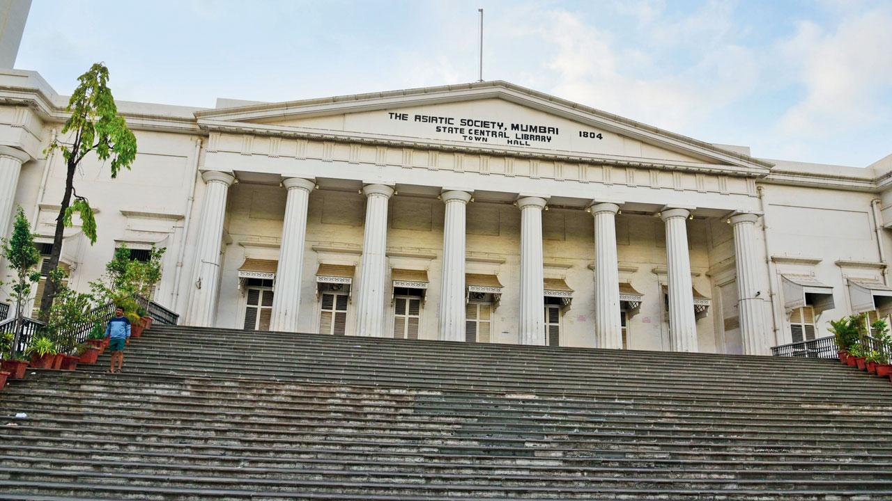 The area was a citadel of the British during the Second World War as it was an administrative centre