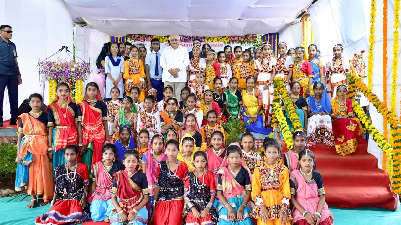 The CM said Biliamba is considered the last village of Gujarat (bordering Maharashtra), but nothing is lacking here in terms of infrastructure