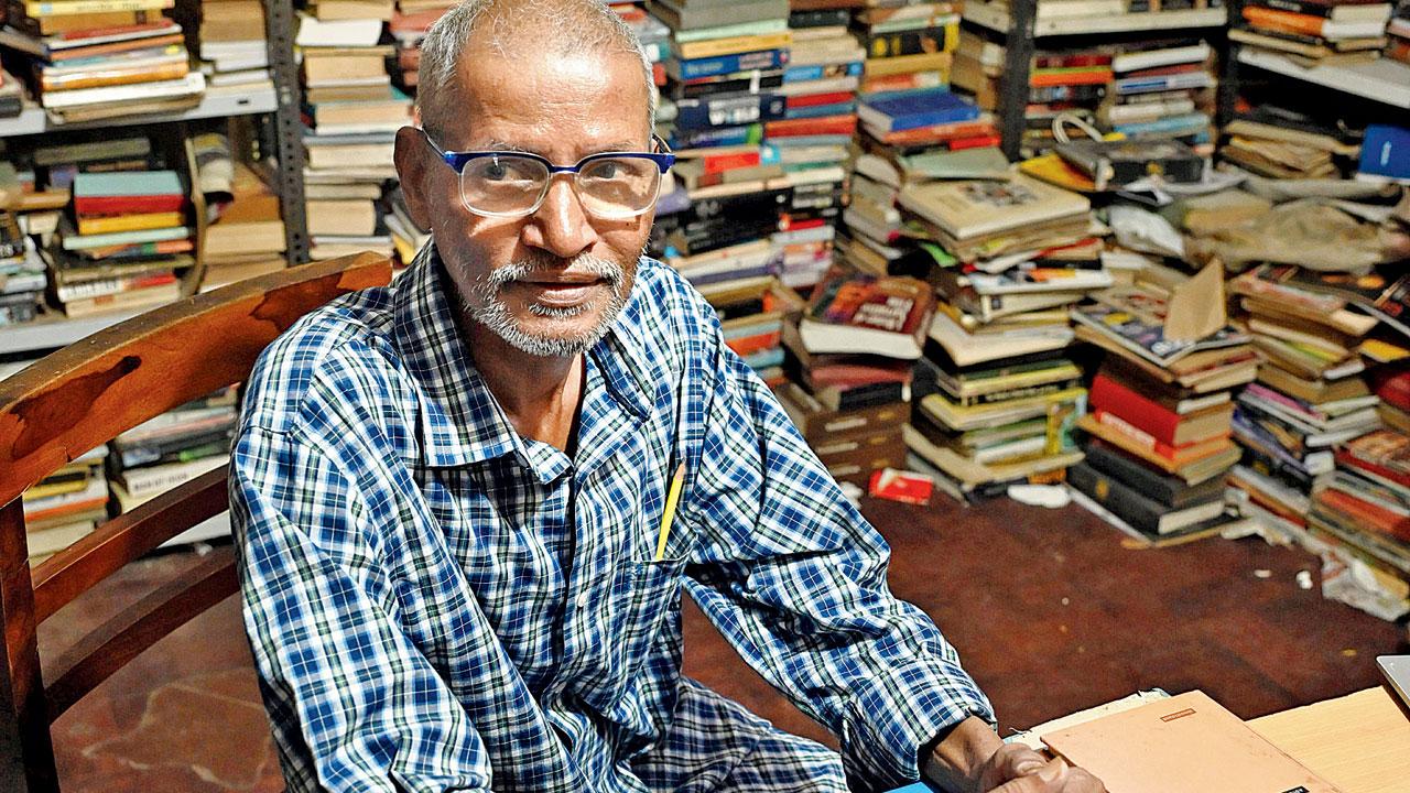 Shashikant Sawant, a rare bookseller in Vashi has been collecting books from his college days. PICS/KIRTI SURVE PARADE
