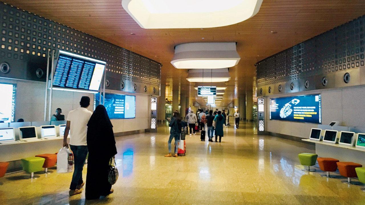 Mumbai: Now, transit accused escapes from airport!