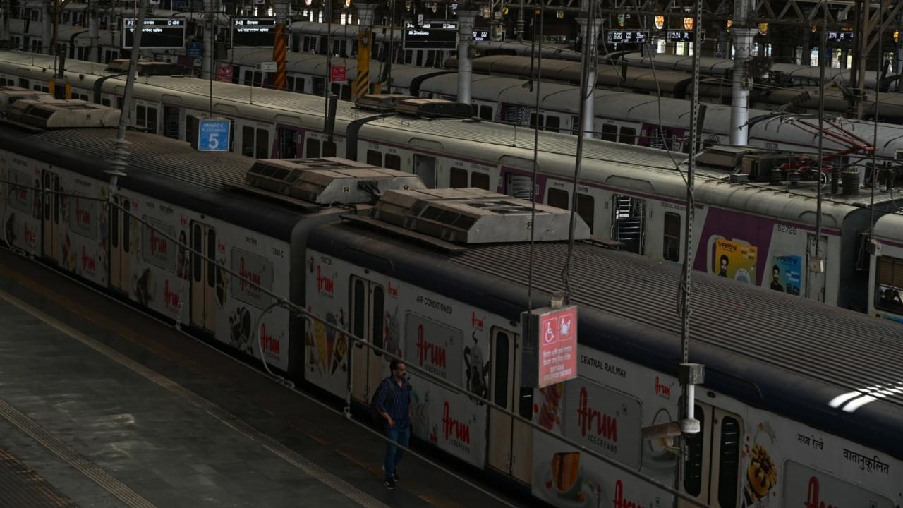 Central Railway's team of senior officers and supervisors and 20 teams of around 400 labourers worked round the clock to complete the task within the targeted time, it said. In order to ensure safe and smooth working during the block, 930 suburban trains were cancelled