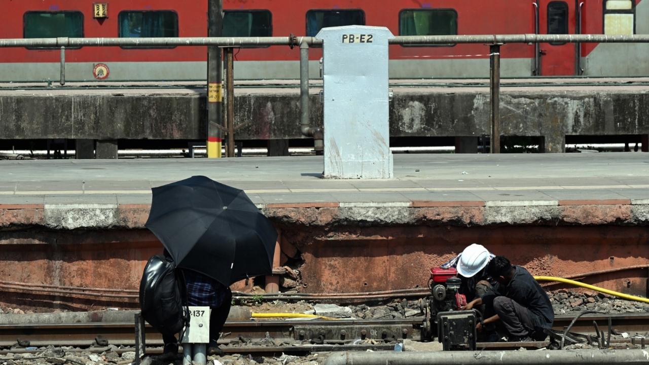 A block of 36 hours was taken on the CSMT-Byculla main line and CSMT-Vadala Road harbour line section for carrying out the work, the release said