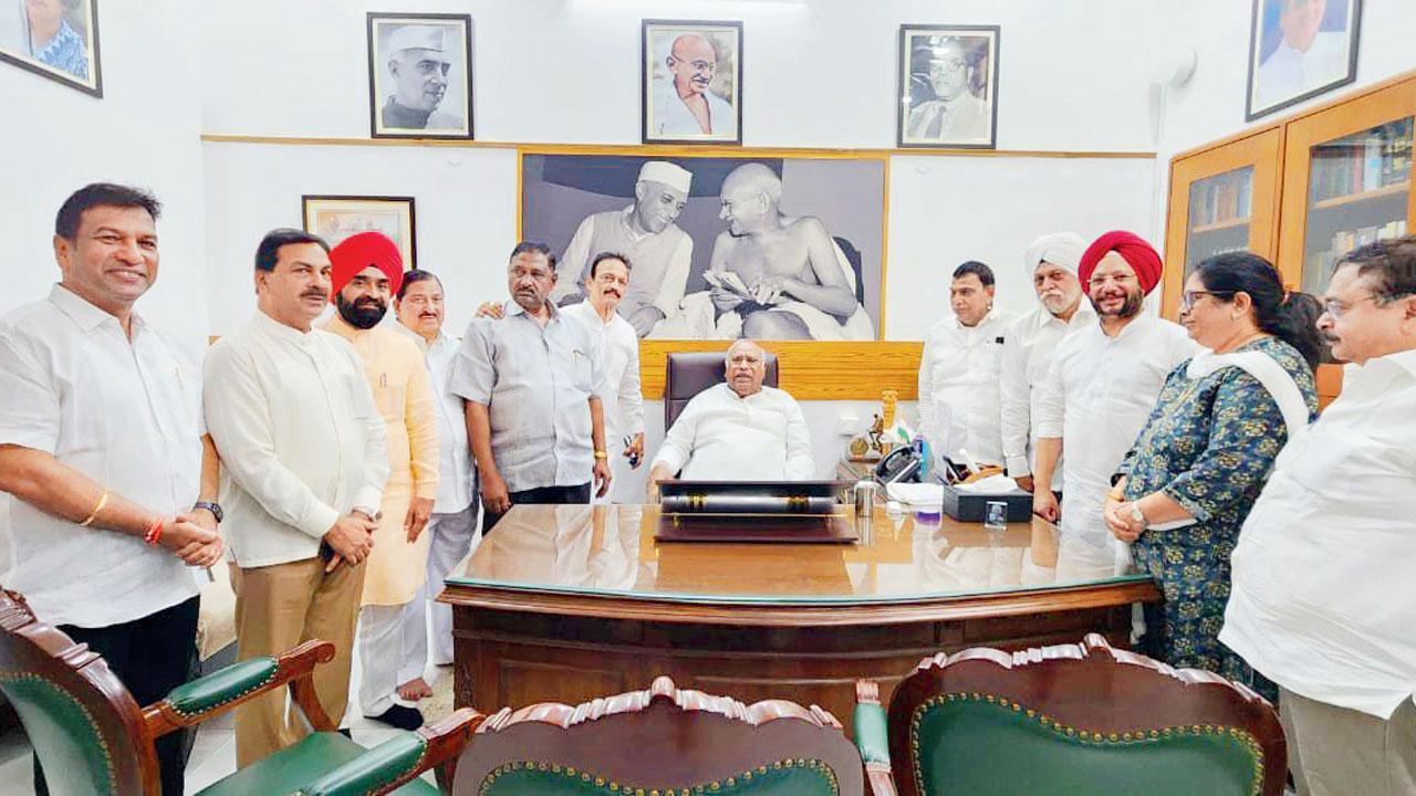 Mumbai: Congress leaders demand MRCC reform