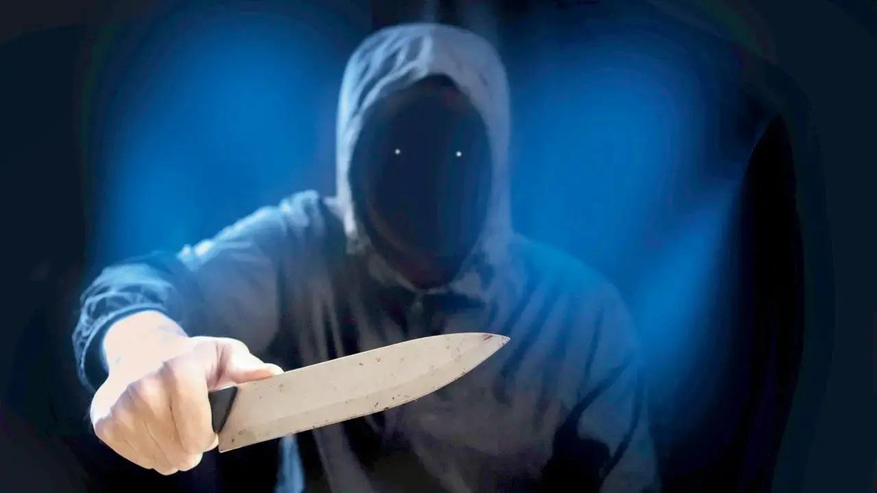 Mumbai: Police arrest husband for assault over delayed birthday cake
The Sakinaka police have arrested Rajendra Shinde who fled to Latur after assaulting his wife and son over a dispute regarding the delay in bringing a birthday cake. He was arrested and brought back to Mumbai. The complainant, a woman living with her husband and son in the Sakinaka area, reported that the incident occurred on her husband's birthday. He had asked her to bring a cake for the celebration. Despite ordering the cake as planned, the cake arrived late, which angered her husband. This led to a heated argument between them. Read more.