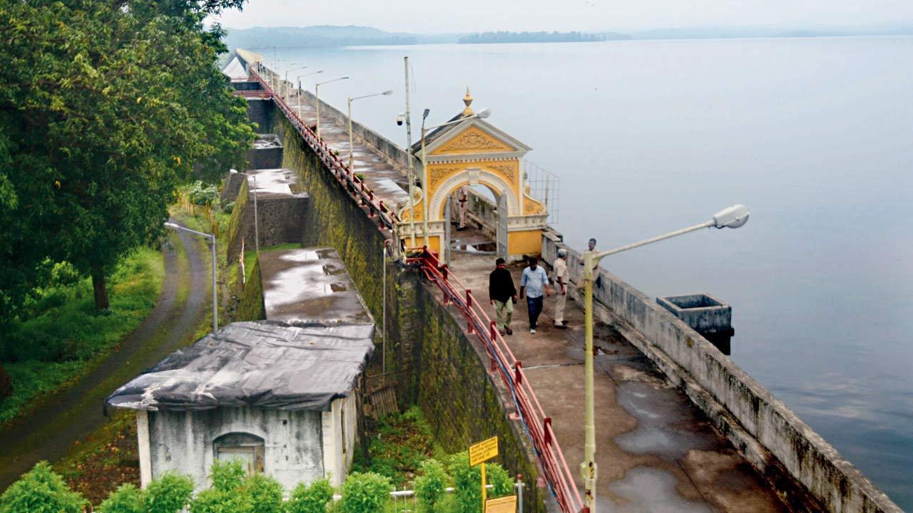 Mumbai: Major dams run dry, BMC hopes for rain