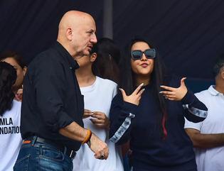 In 2022, after Ganpati Visarjan, several celebs came out to clean Mumbai's beaches. Anupam Kher was snapped at the beach clean-up drive. Pic/PTI