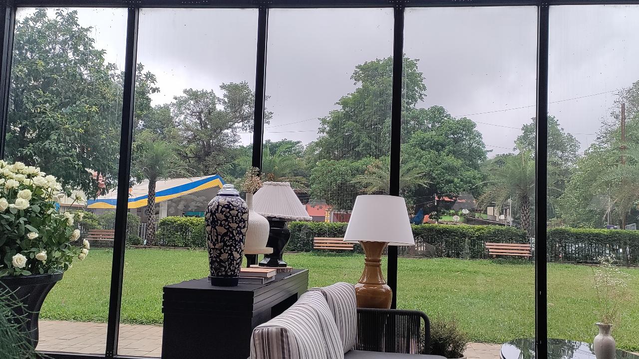 The sprawling property opens onto the lawn of the hotel letting people take in the greenery around them, as the property also boasts of being sustainable in its operations and artworks that adorn the walls of the corridors.