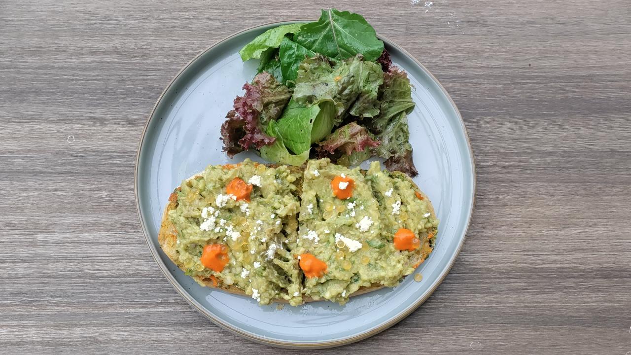 The Guacamole on sourdough toast with red pepper jam and crumbled goat cheese is definitely a must-try if you like to start the day with familiar ingredients but served innovatively.