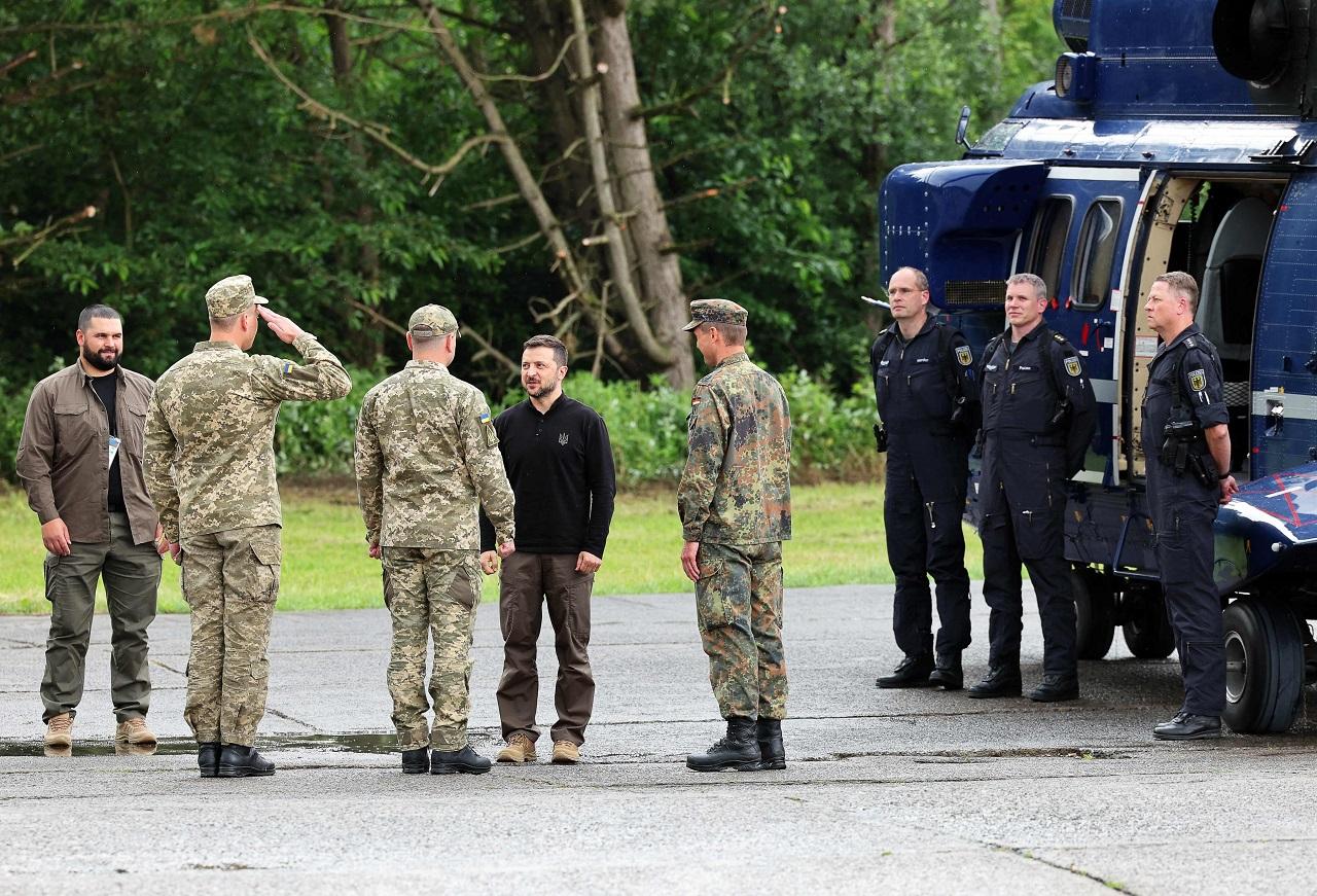 Defence Secretary Lloyd Austin and other senior Pentagon leaders have appealed to European allies to transfer their systems to Ukraine