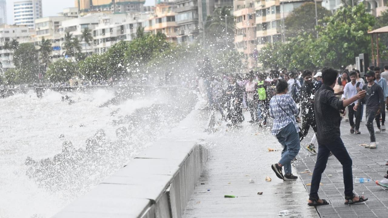 The Brihanmumbai Municipal Corporation (BMC) stated that a high tide of about 4.48 metres was expected to hit Mumbai at 3.19 pm on Wednesday